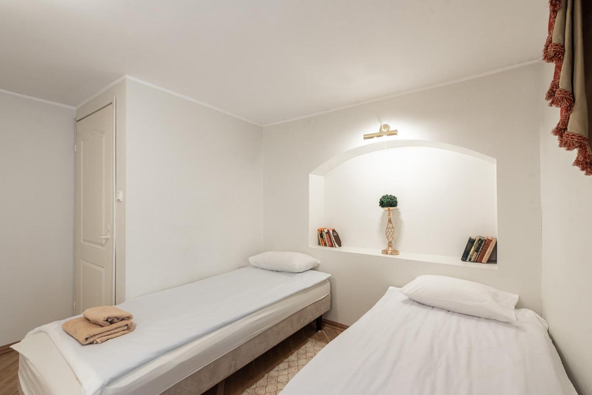 Airhome - Old Dominican Monastery Tallinn Exterior photo